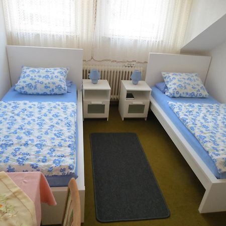 Urberacher Hof Rödermark Стая снимка